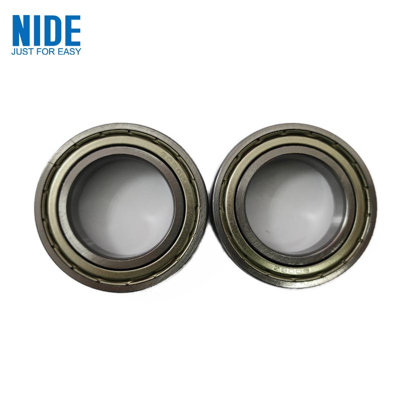 Deep Groove Ball Bearings: Naqshad, Codsiyada, iyo Faa'iidooyinka